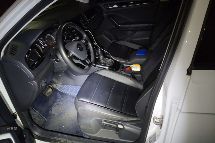 T-Roc 2019 car image #17