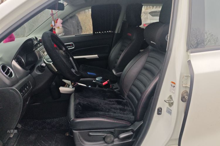 Suzuki Vitara 2018 изображение автомобиля #17