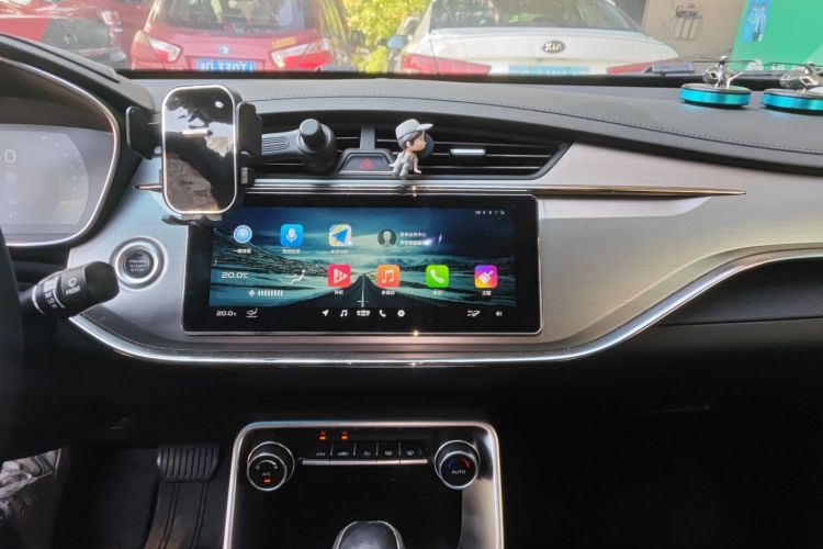 GEELY Binray 2020 car image #17