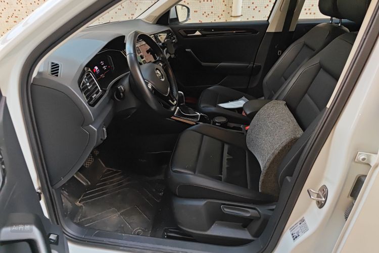 T-Roc 2020 car image #17