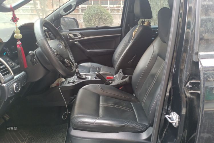 Ford Everest 2019 car image #17