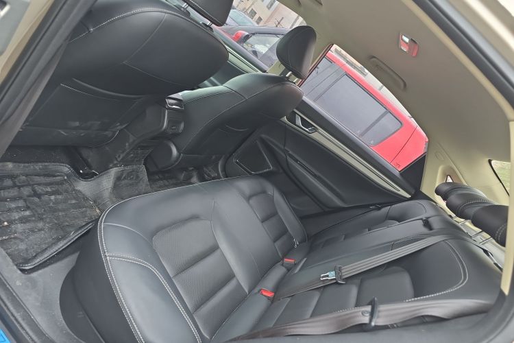 GEELY Emgrand GL 2017 car image #17