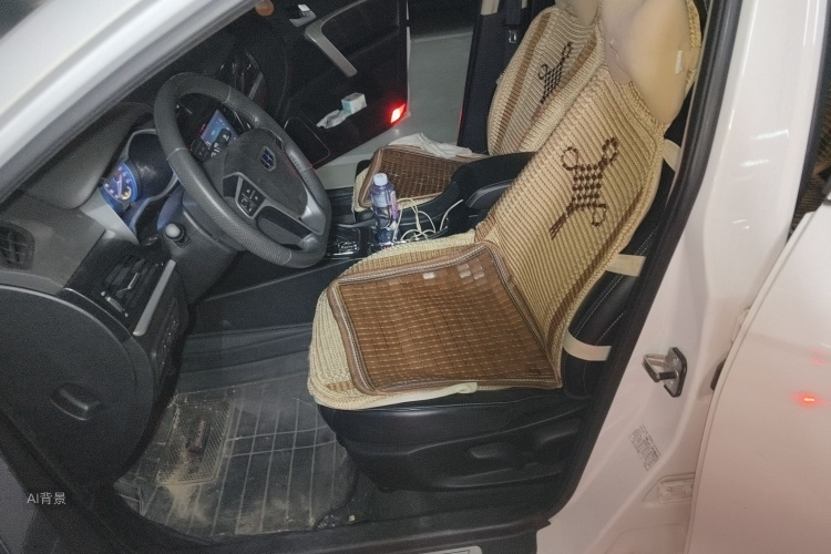 GEELY Emgrand 2016 car image #17
