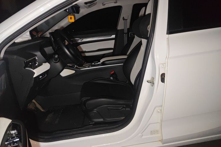 GEELY Emgrand L 2023 صورة سيارة #17