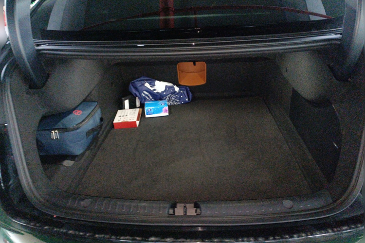 BYD Han 2022 car image #17