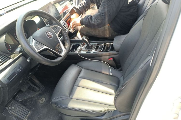 BYD 2019 #17 BYD 2019 car image #17