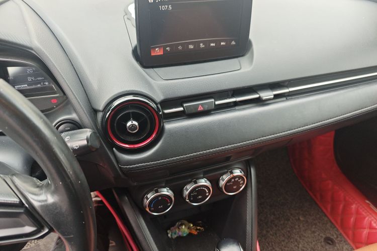 Mazda CX-3 2019 car image #17