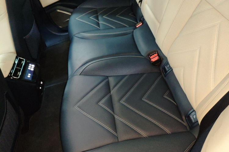 极氪 极氪001 2023 汽车图片 #17