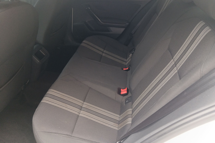 Volkswagen Lamando 2018 immagine di auto #17