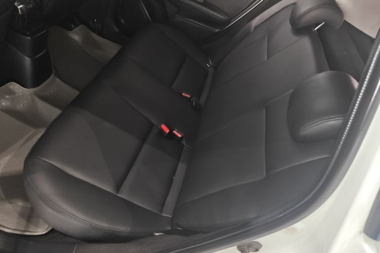 Honda Fit 2015 car image #17