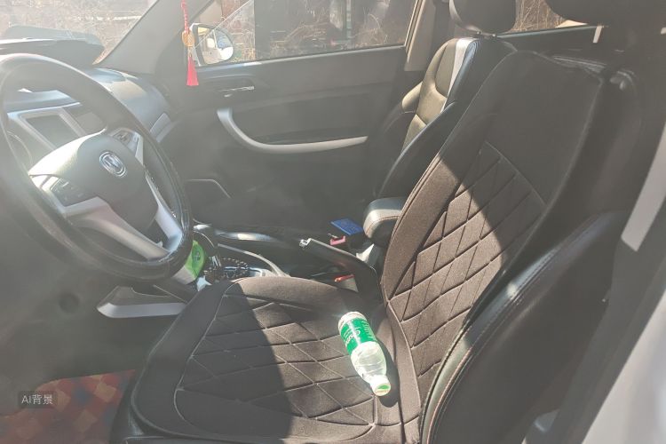 Changan CS35 2016 car image #17