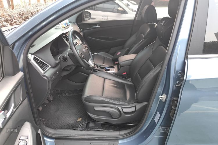 Hyundai Tucson 2016 صورة سيارة #17