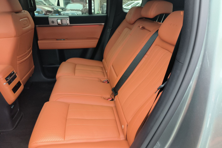 FangChengBao Tiger 7 2026 car image #17