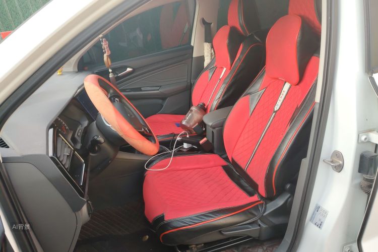 VS5 2020 car image #17