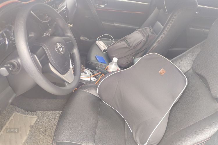 Corolla 2018 immagine di auto #17