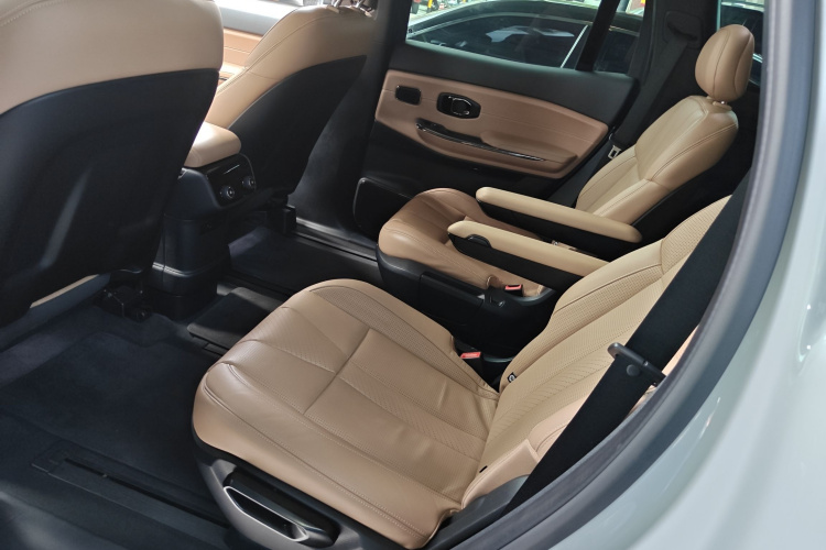 蔚来 蔚来ES8 2021 汽车图片 #17