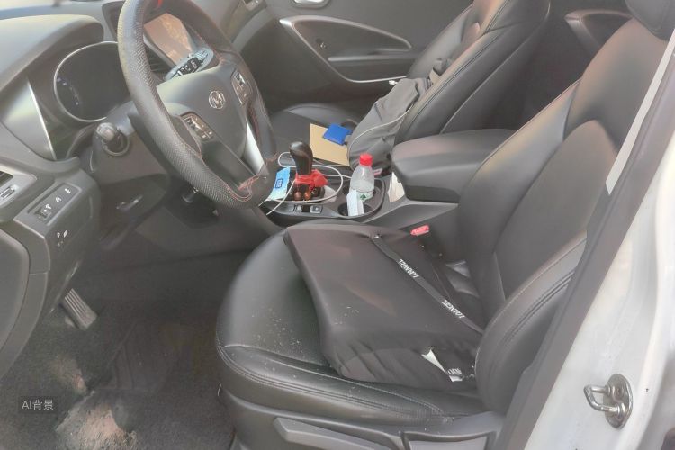 Hyundai Santa Fe 2014 car image #17