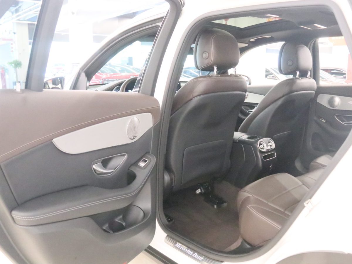 Mercedes-Benz GLC Class New Energy 2022 imagen de coche #17