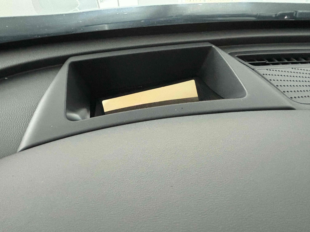 HongQi HS5 2022 car image #17