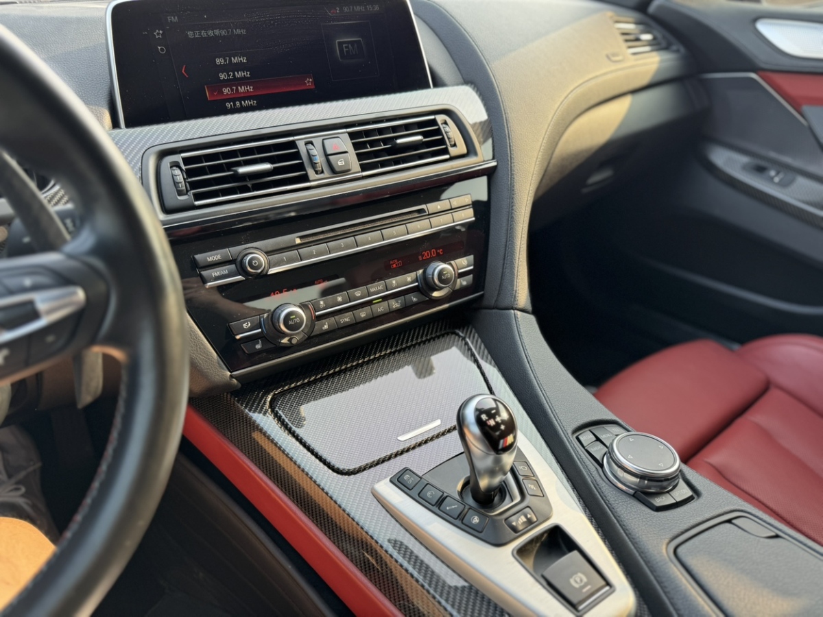 BMW M6 2020 #17 BMW M6 2020 car image #17