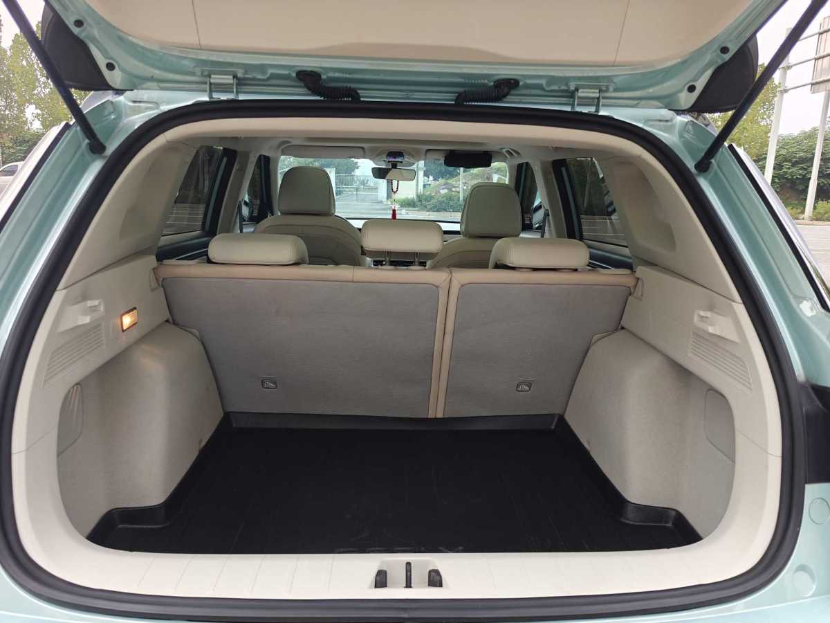 GEELY ICON 2024 car image #17