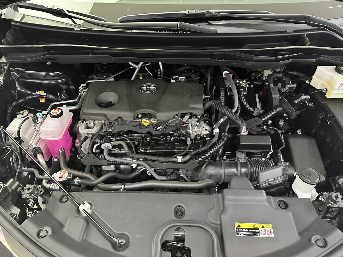 Toyota Granvia 2024 car image #17