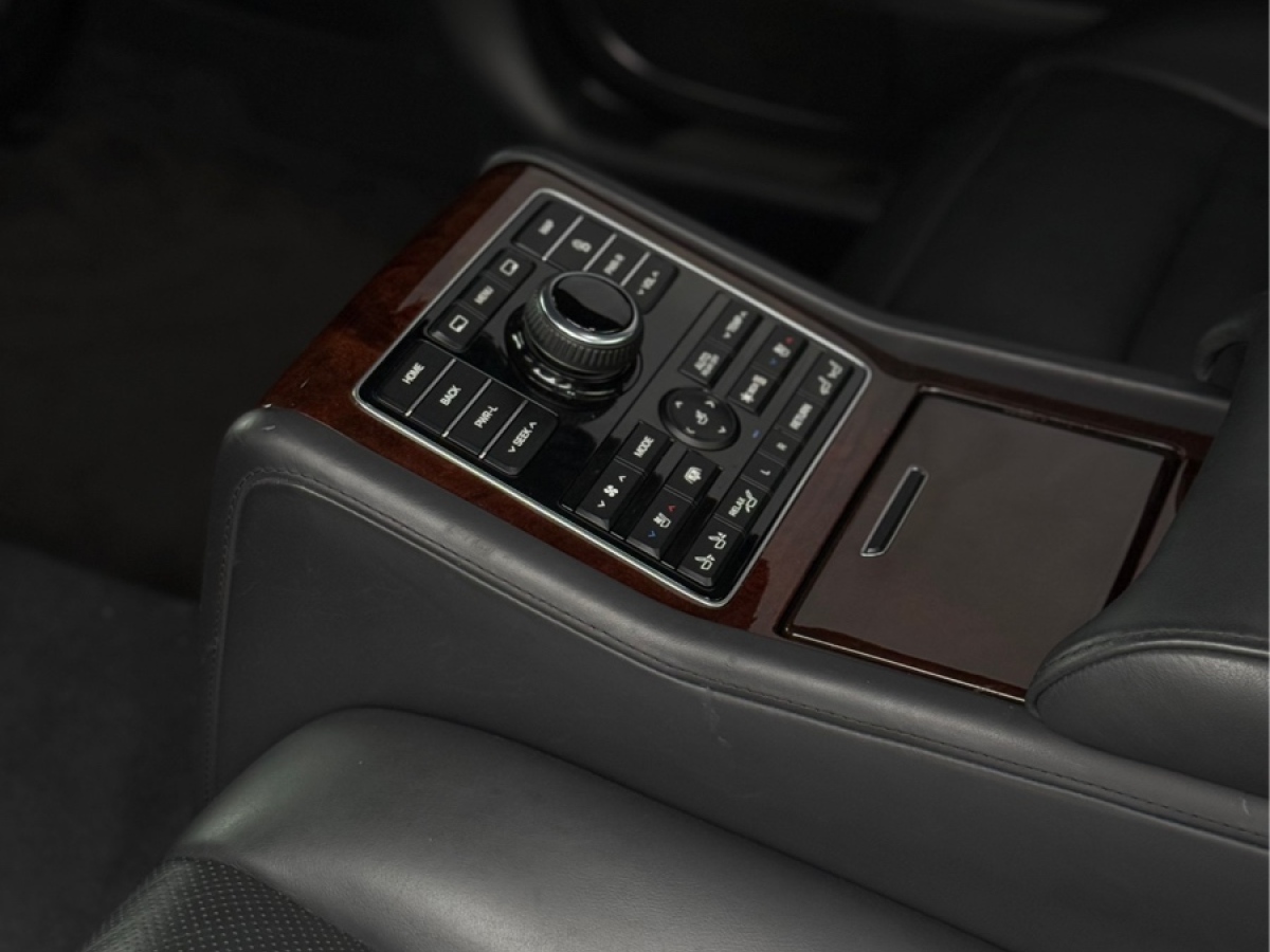 Hyundai Equus 2014 car image #17