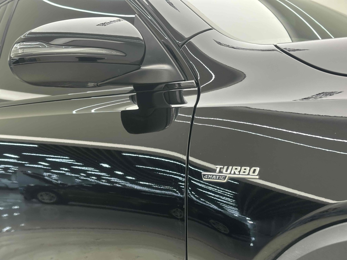 Mercedes-Benz GLB AMG 2023 car image #17