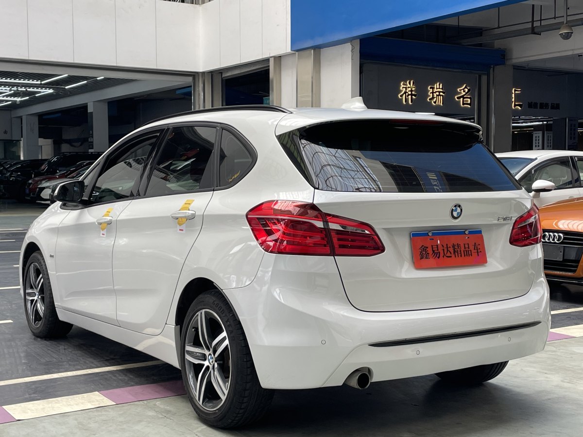 BMW 2 Series Tourer 2017 صورة سيارة #17