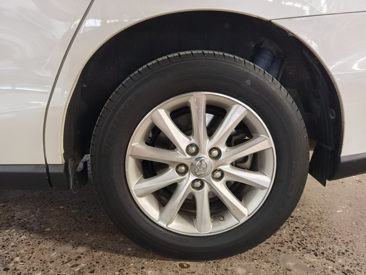 Toyota Previa 2018 car image #17