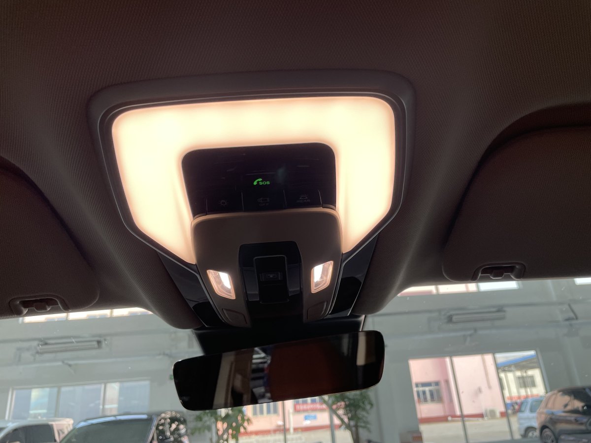 HongQi HQ9 2023 immagine di auto #17