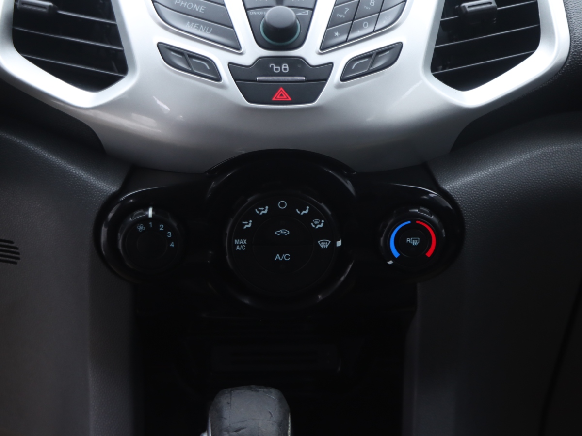 Ford EcoSport 2013 car image #17