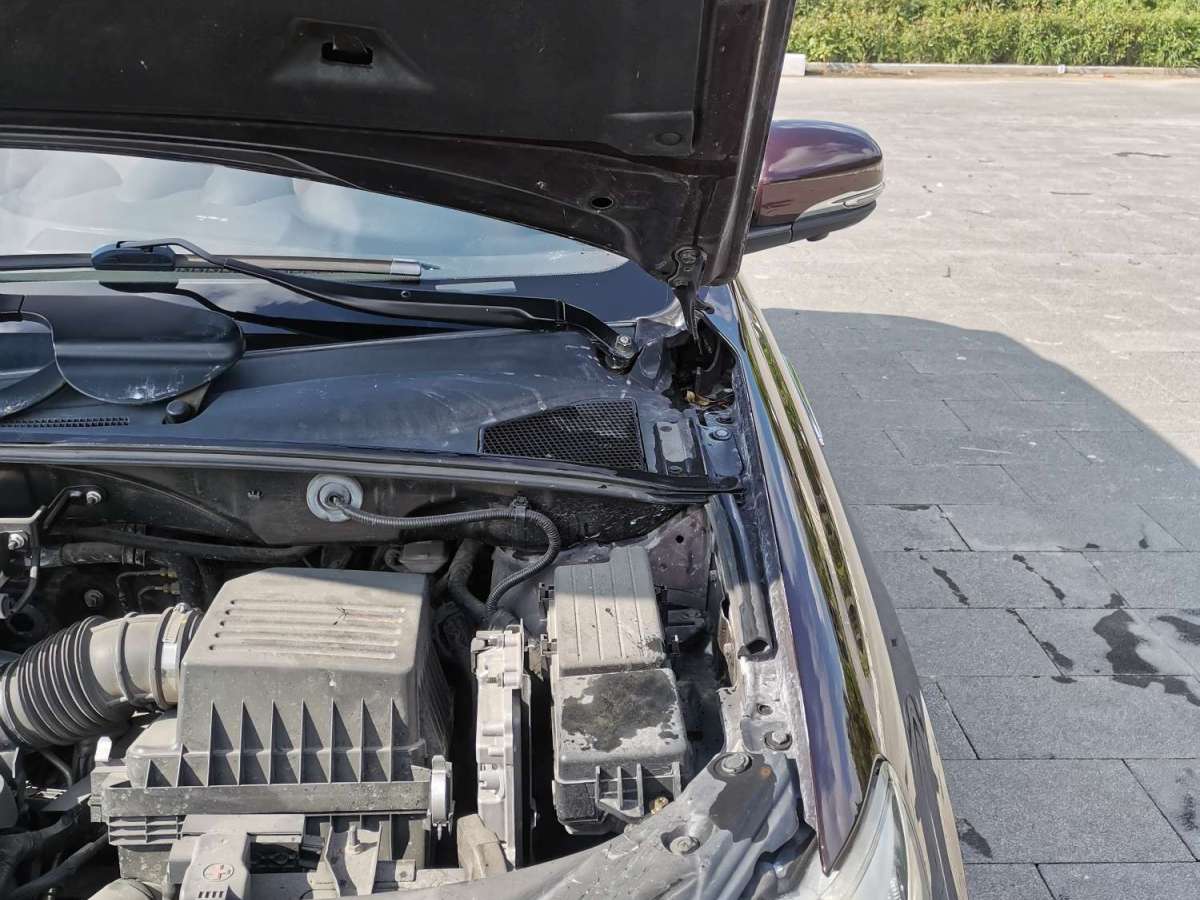 BYD S7 2016 car image #17