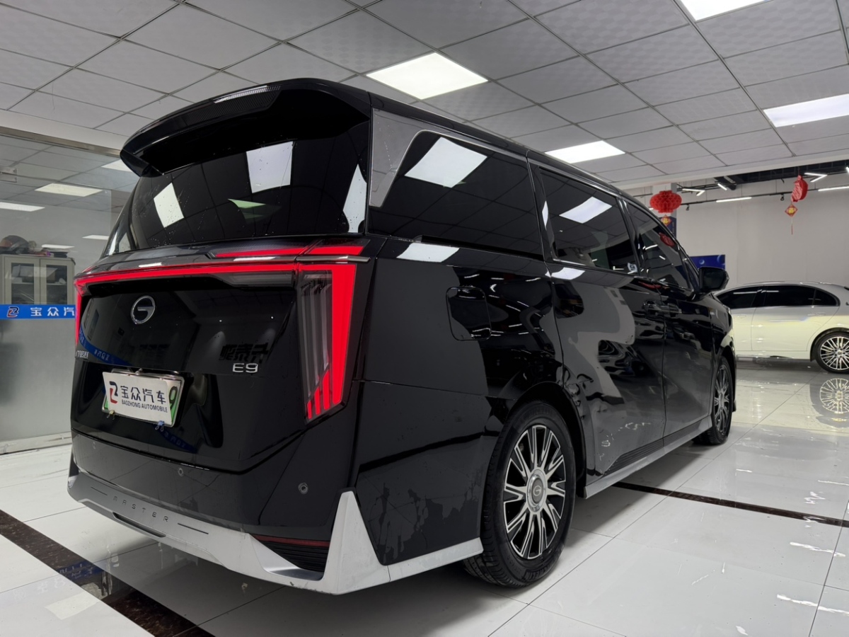 GAC Trumpchi E9 2024 car image #17
