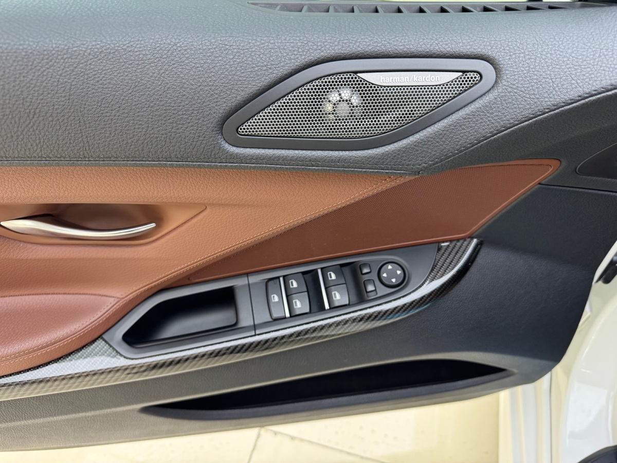 BMW 6 Series 2016 car image #17