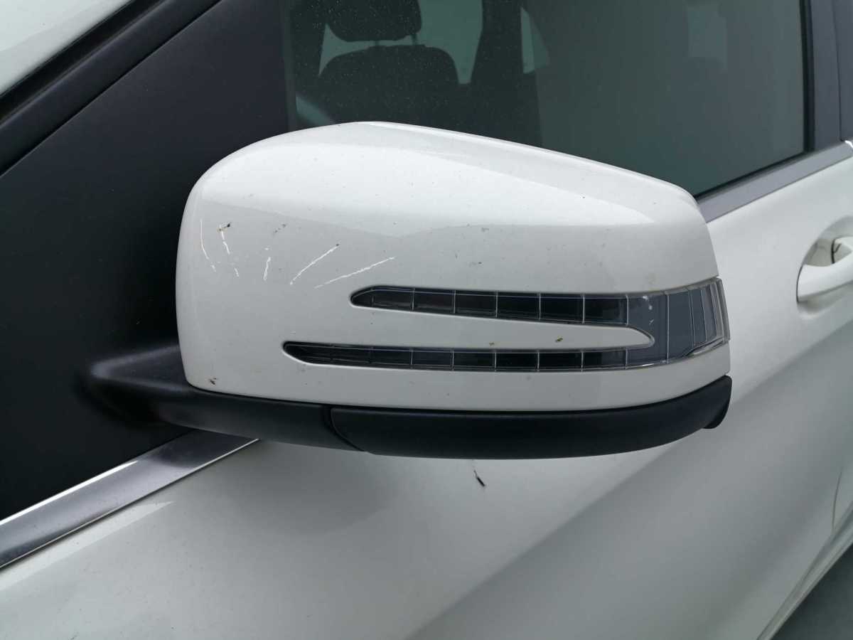 Mercedes-Benz B Class 2015 car image #17