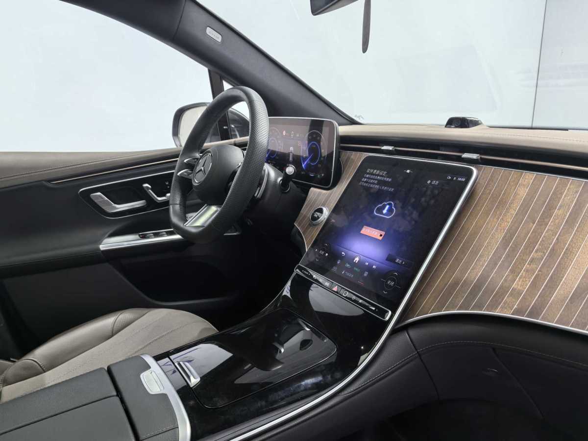 Mercedes-Benz EQE SUV 2024 imagem de carro #17