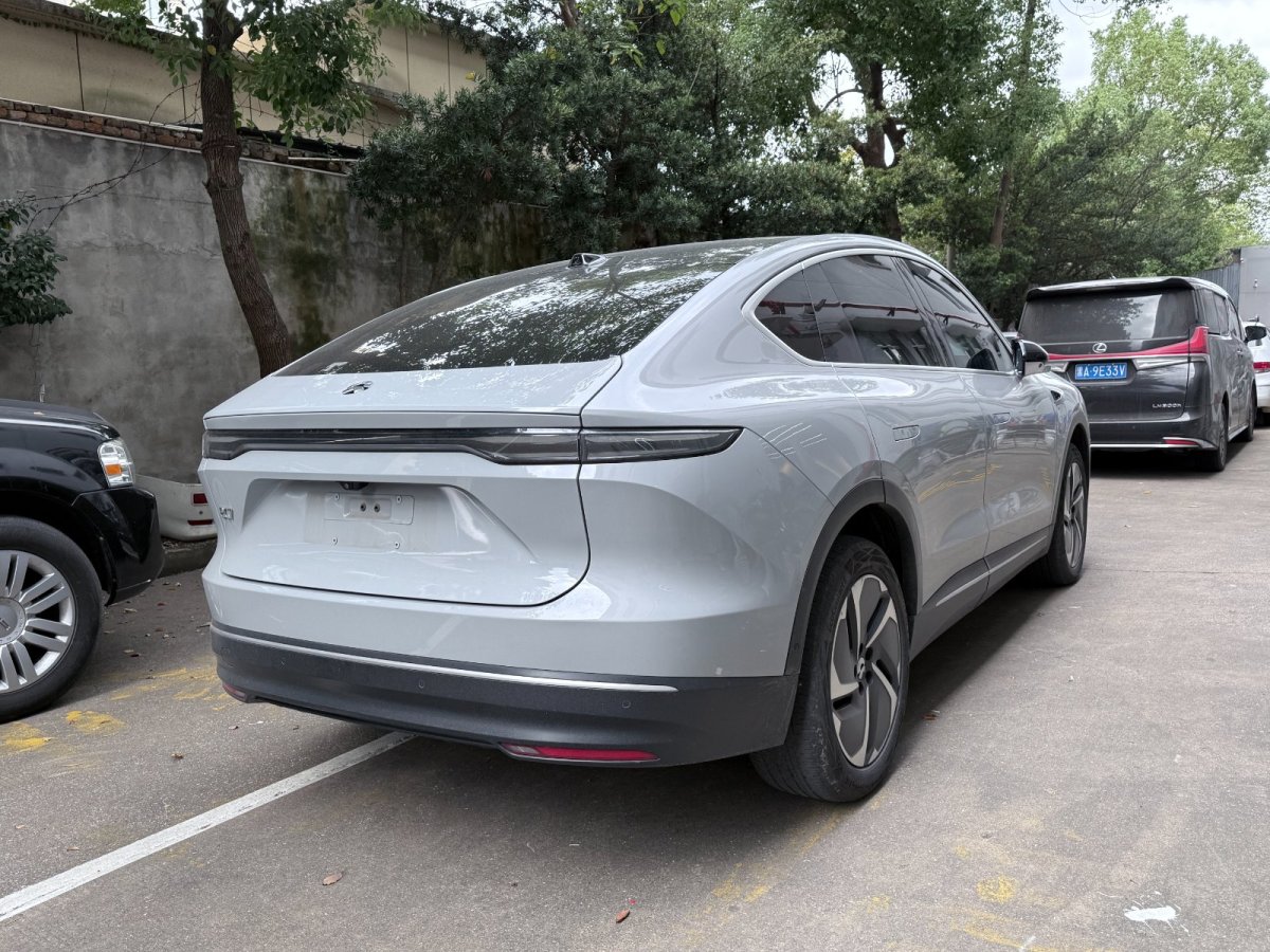 NIO EC7 2024 immagine di auto #17