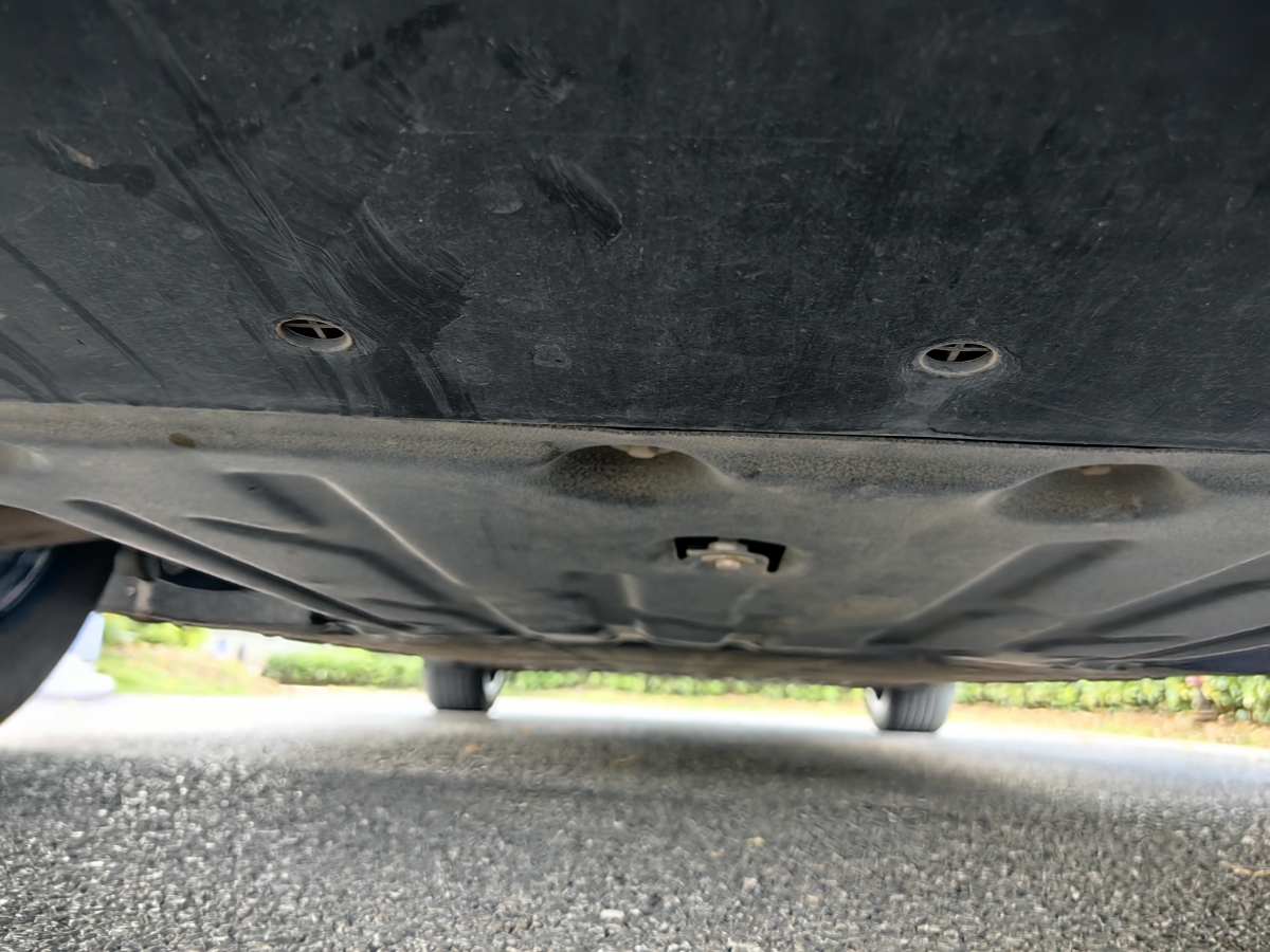 Xpeng X9 2024 imagem de carro #17