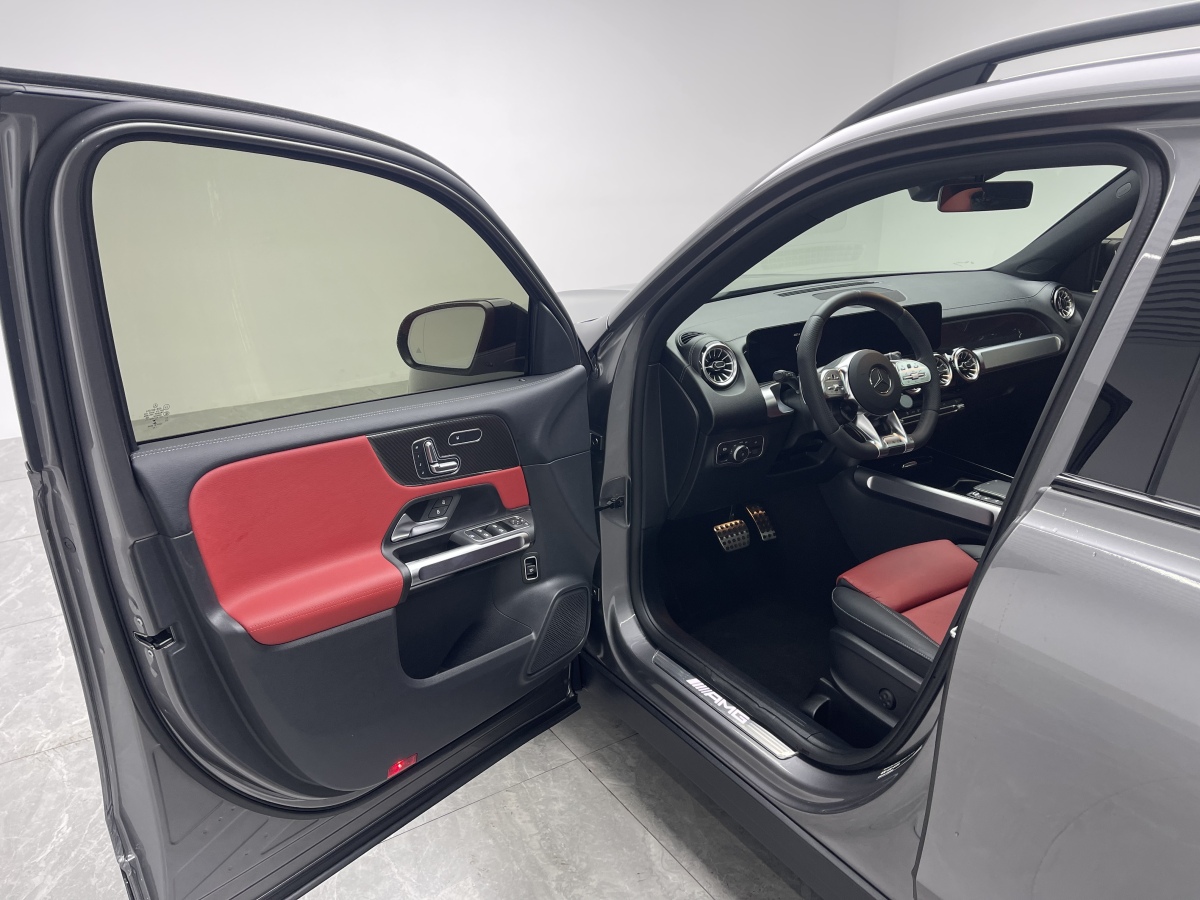 Mercedes-Benz GLB AMG 2022 immagine di auto #17