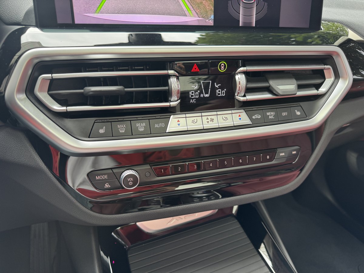 BMW X3 M 2023 immagine di auto #17