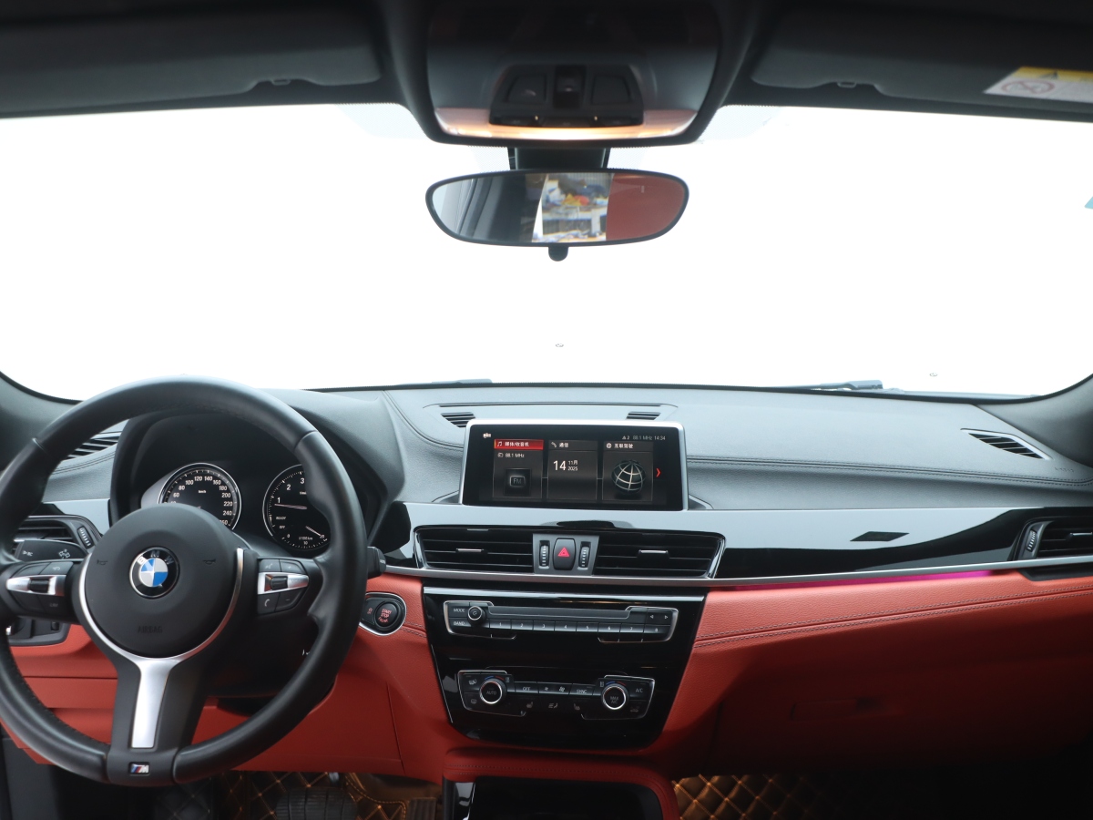 BMW X2 2020 car image #17