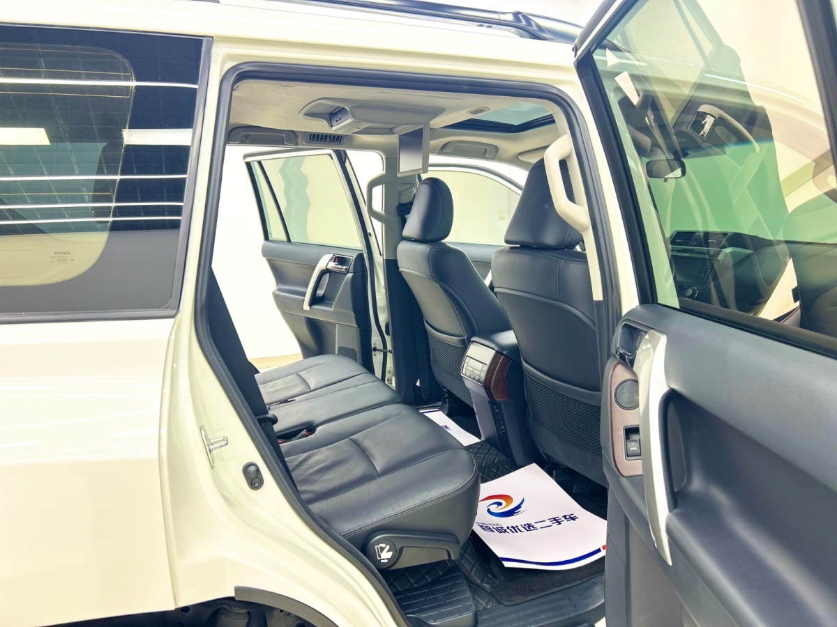 丰田 普拉多 2017 汽车图片 #17