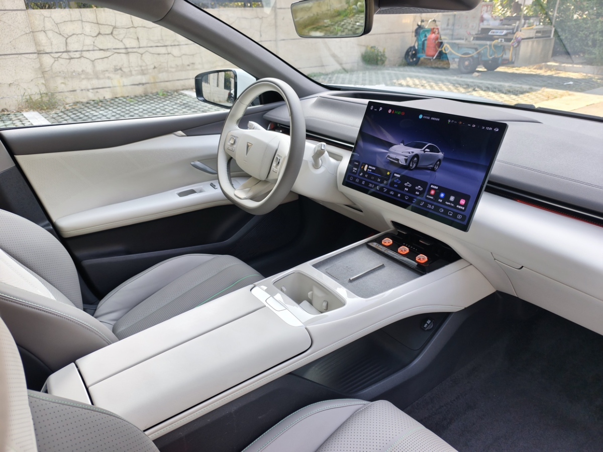 Deepal L07 2024 #17 Deepal L07 2024 car image #17