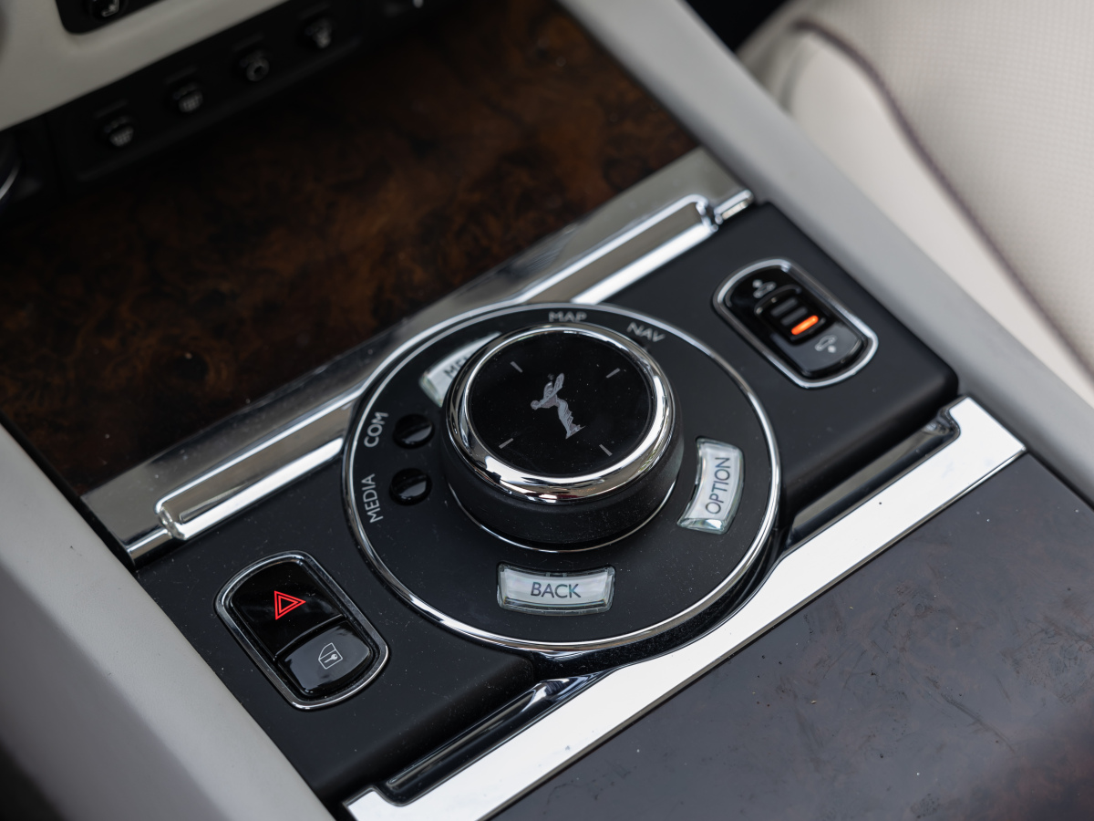 Rolls-Royce Wraith 2018 #17 Rolls-Royce Wraith 2018 car image #17