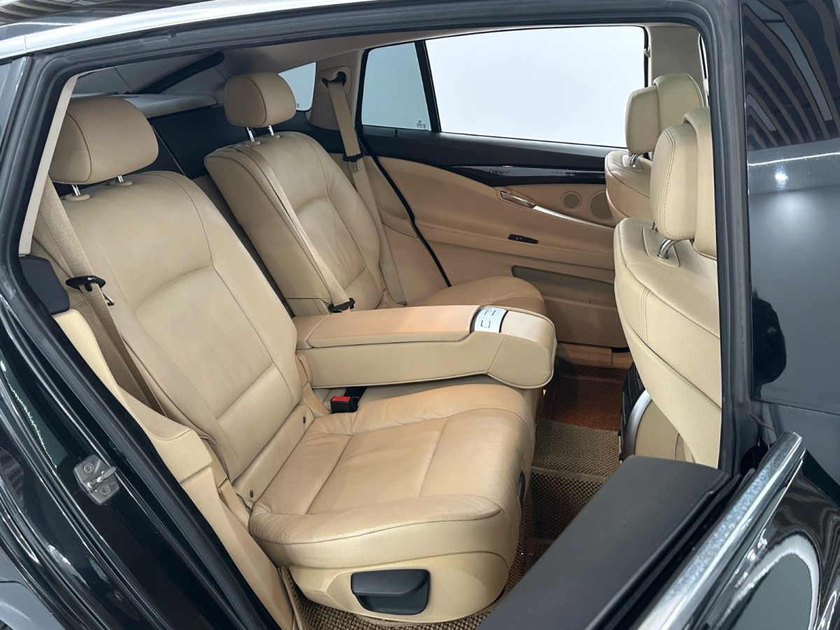 BMW 5 Series (Imported) 2012 #17 BMW 5 Series (Imported) 2012 car image #17