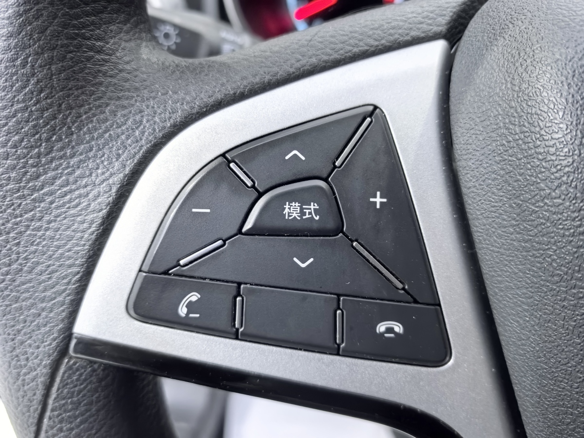 BYD Yuan 2017 imagen de coche #17