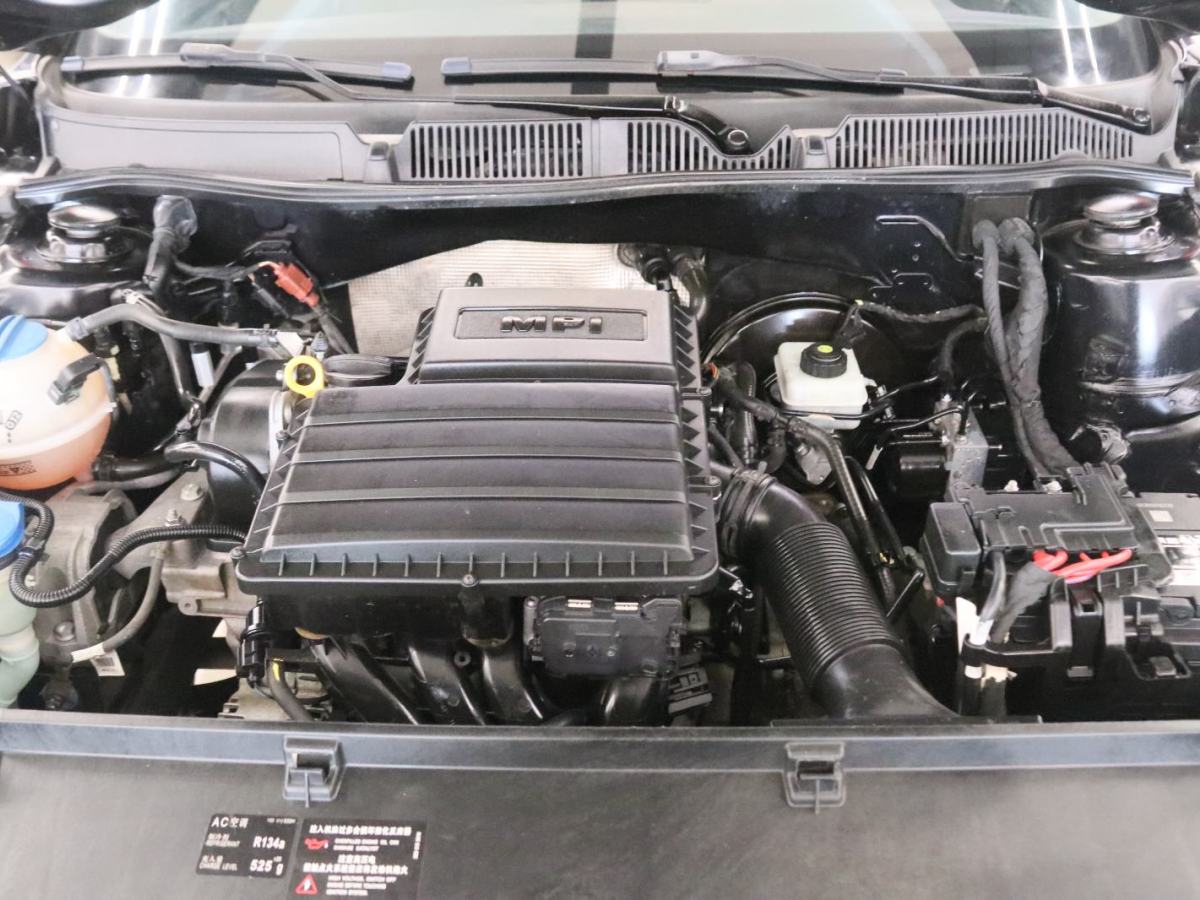 Volkswagen Lavida 2014 car image #17