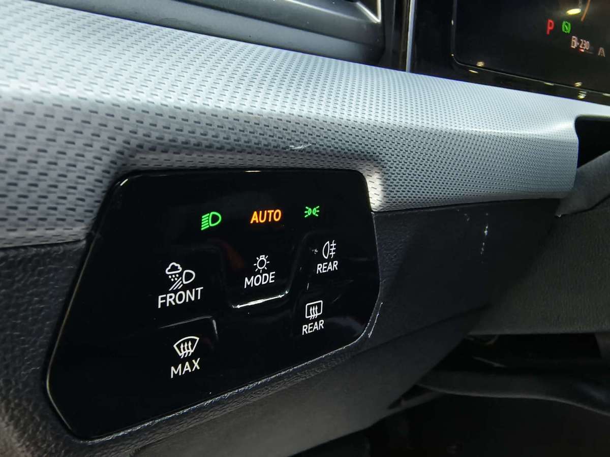 Volkswagen Lamando 2023 imagem de carro #17