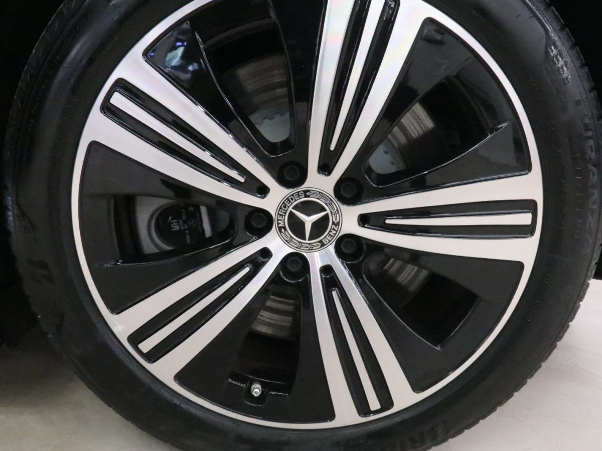 Mercedes-Benz EQE Class 2025 #17 Mercedes-Benz EQE Class 2025 immagine di auto #17